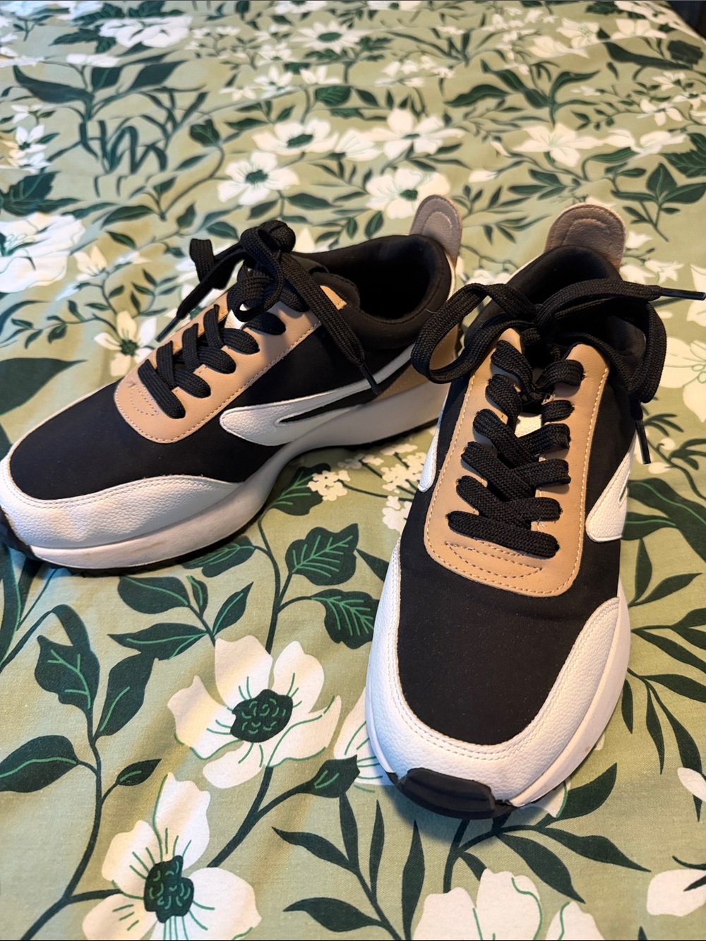 Dolce Vita Black, White & Tan Athletic Sneakers